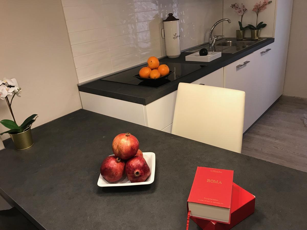 The Flower Market Apartment Рим Екстер'єр фото