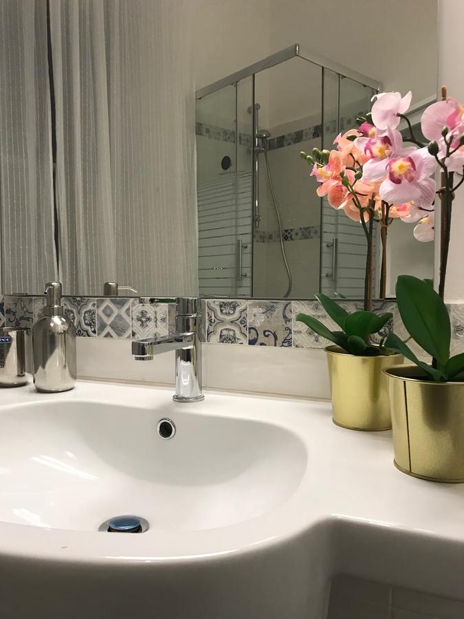 The Flower Market Apartment Рим Екстер'єр фото